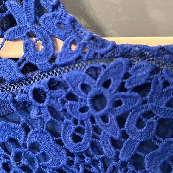 Dress size 8 - Picture 2 of 4